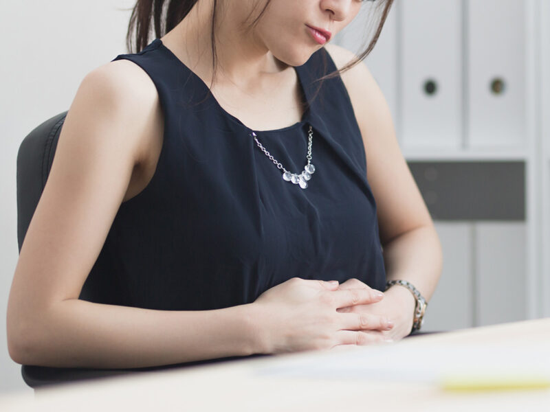 妊娠が発覚したら、正社員からアルバイトに変更された